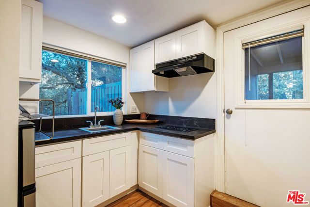 19511 Sunken Trail, Topanga (los Angeles), CA 90290