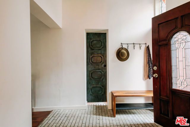 19511 Sunken Trail, Topanga (los Angeles), CA 90290