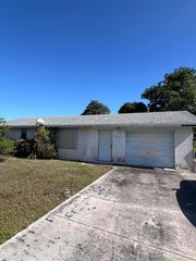 6816 Massachusetts Drive, Lake Worth, FL 33462