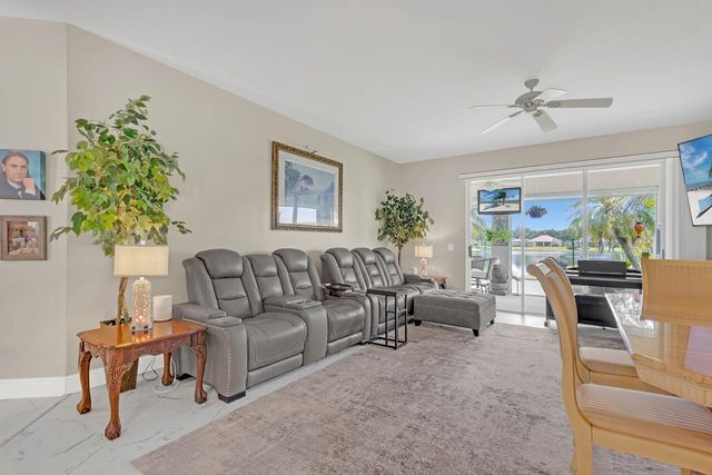 5780 W 1st Sq Square SW, Vero Beach, FL 32968