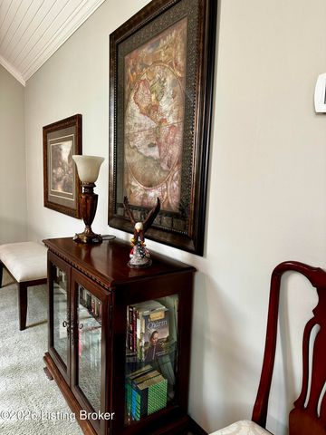 627 Maple Dr, Elizabethtown, KY 42701