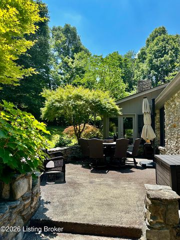627 Maple Dr, Elizabethtown, KY 42701