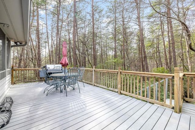 120 Hawks Nest, Sautee Nacoochee, GA 30571
