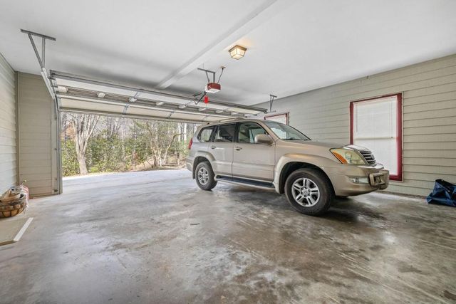 120 Hawks Nest, Sautee Nacoochee, GA 30571