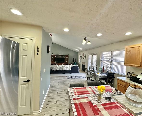 5394 Juniper Court, Ravenna, OH 44266