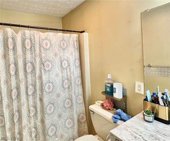 5394 Juniper Court, Ravenna, OH 44266