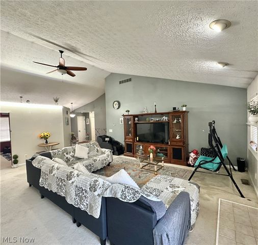 5394 Juniper Court, Ravenna, OH 44266