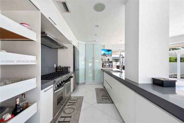 3344 NE 167th Street, North Miami Beach, FL 33160
