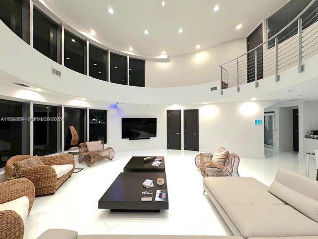 3344 NE 167th Street, North Miami Beach, FL 33160