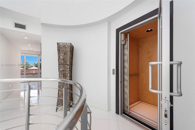 3344 NE 167th Street, North Miami Beach, FL 33160