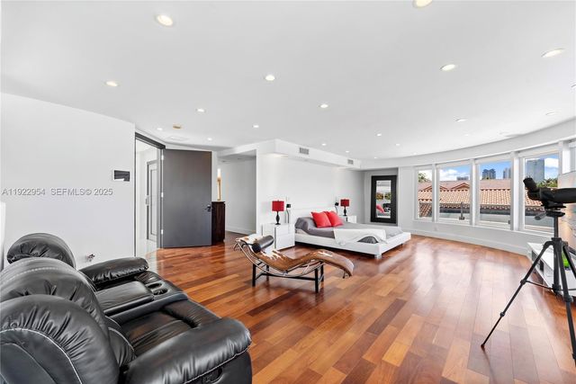 3344 NE 167th Street, North Miami Beach, FL 33160