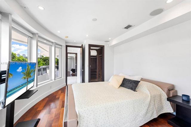 3344 NE 167th Street, North Miami Beach, FL 33160