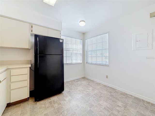 6810 STONES THROW CIRCLE N 13302, St Petersburg, FL 33710