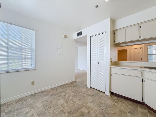 6810 STONES THROW CIRCLE N 13302, St Petersburg, FL 33710