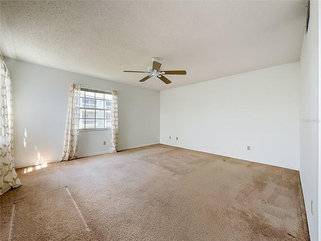 6810 STONES THROW CIRCLE N 13302, St Petersburg, FL 33710
