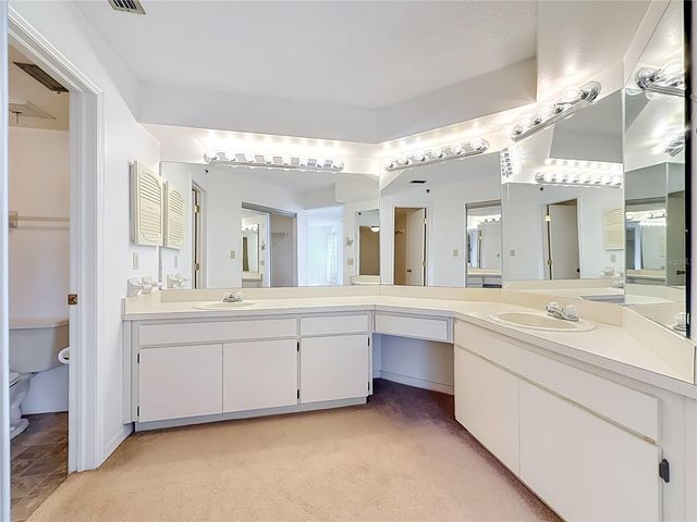 6810 STONES THROW CIRCLE N 13302, St Petersburg, FL 33710