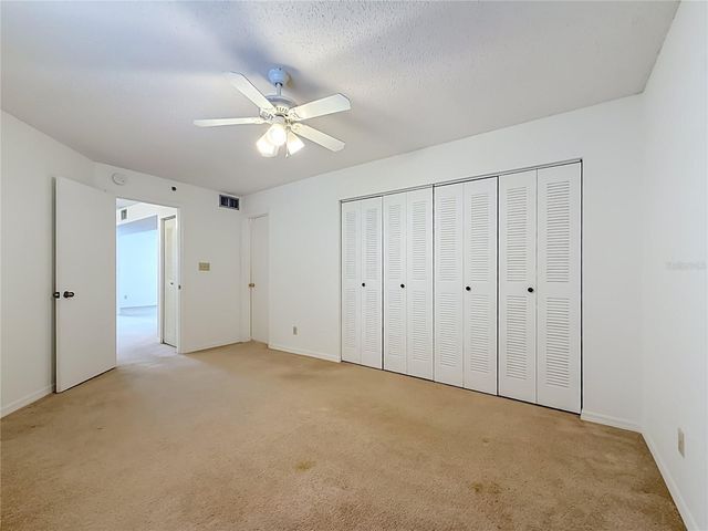 6810 STONES THROW CIRCLE N 13302, St Petersburg, FL 33710
