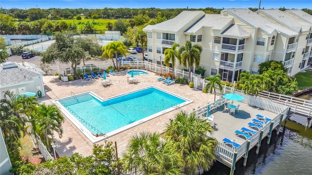 6810 STONES THROW CIRCLE N 13302, St Petersburg, FL 33710