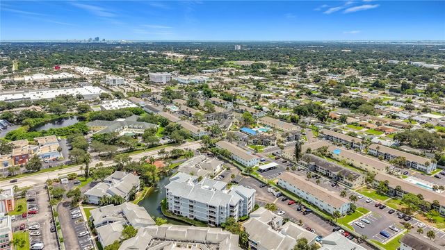 6810 STONES THROW CIRCLE N 13302, St Petersburg, FL 33710
