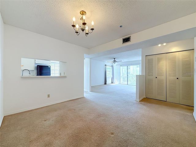 6810 STONES THROW CIRCLE N 13302, St Petersburg, FL 33710