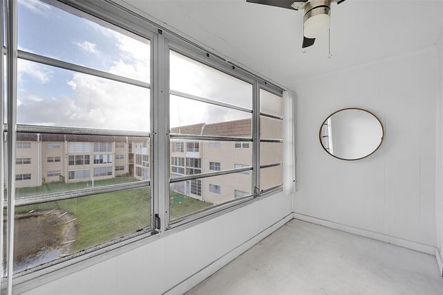 2780 N Pine Island Road 312, Sunrise, FL 33322