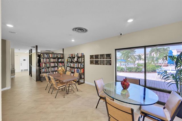 2780 N Pine Island Road 312, Sunrise, FL 33322