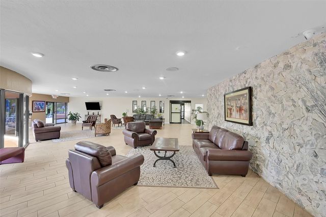 2780 N Pine Island Road 312, Sunrise, FL 33322