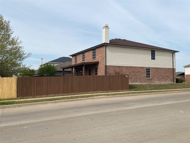 5301 Temecula Road, Fort Worth, TX 76244