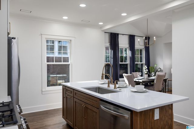 917 38TH STREET S, Birmingham, AL 35222