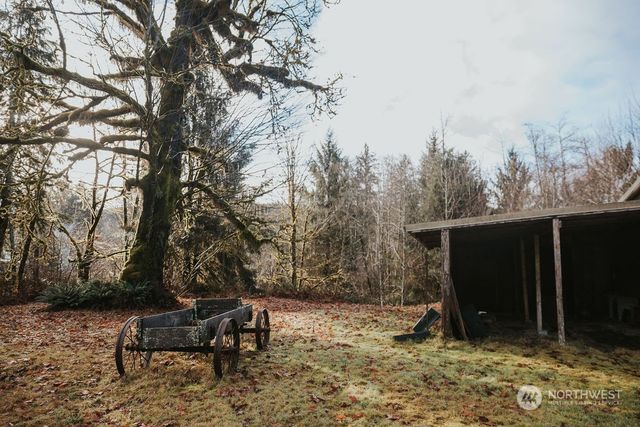 3142 Undie Road, Forks, WA 98331