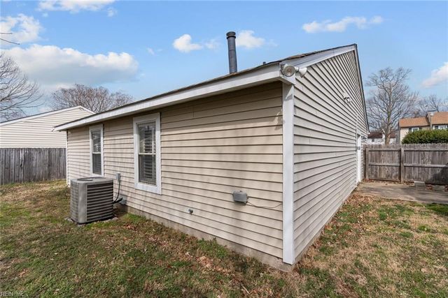 3817R Clearwood CT, Virginia Beach, VA 23453