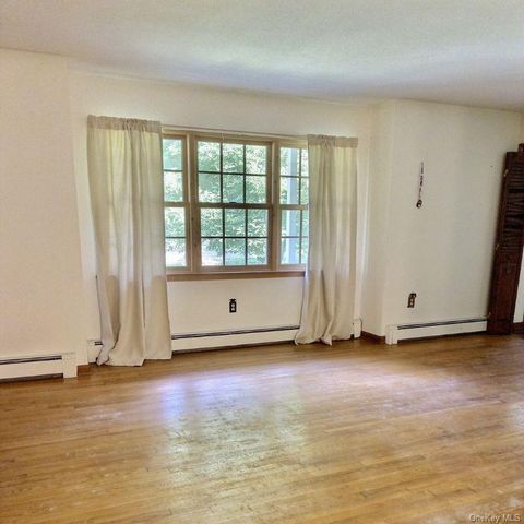78 Brothers Road, Wappingers Falls, NY 12590