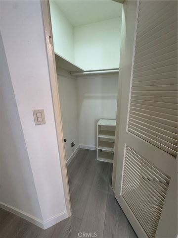 2616 Canada 102, Glendale, CA 91208