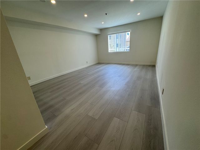2616 Canada 102, Glendale, CA 91208