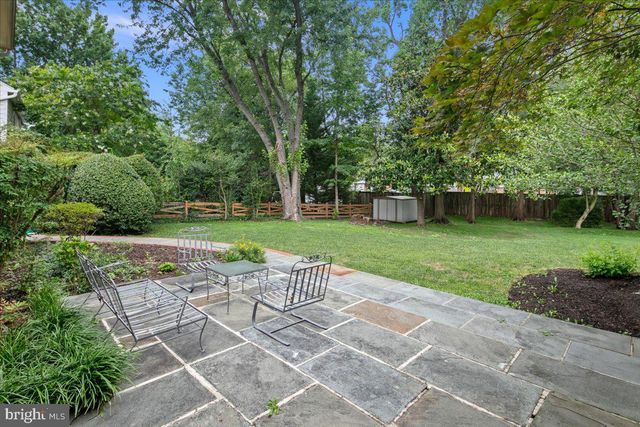 8717 HIGHGATE RD, Alexandria, VA 22308