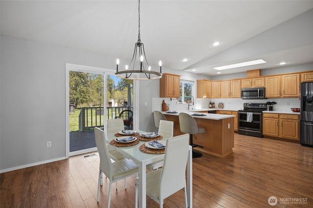 12009 Kapowsin HWY, Graham, WA 98338