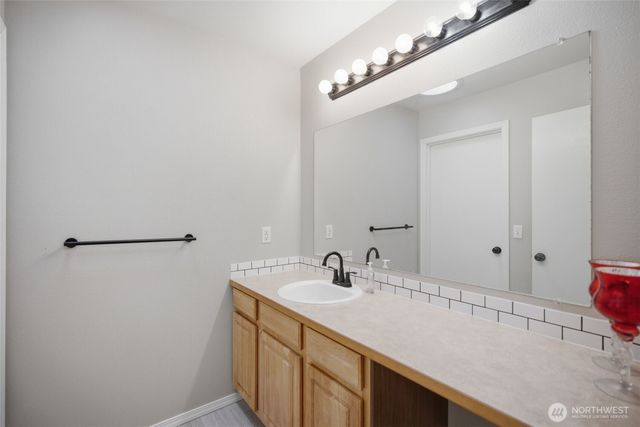 12009 Kapowsin HWY, Graham, WA 98338