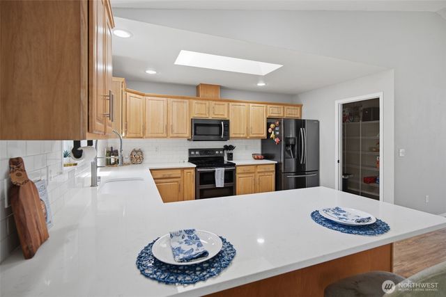 12009 Kapowsin HWY, Graham, WA 98338
