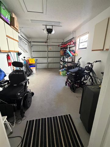 6180 Kings Gate Cir, Delray Beach, FL 33484