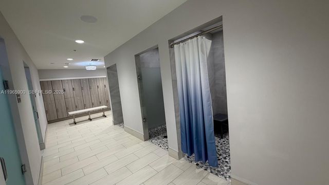 6180 Kings Gate Cir, Delray Beach, FL 33484