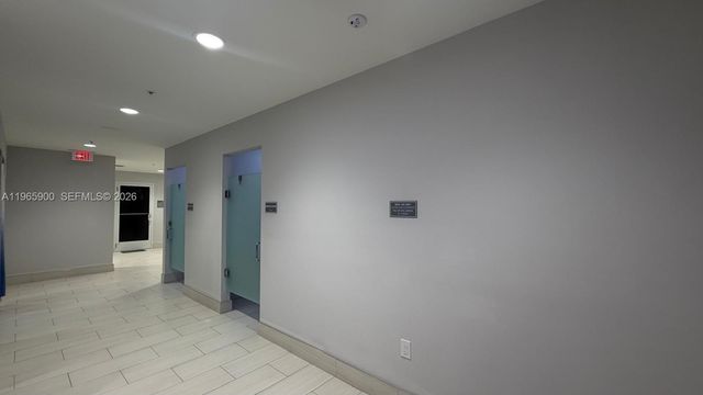 6180 Kings Gate Cir, Delray Beach, FL 33484