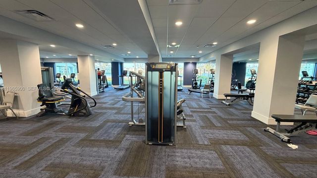 6180 Kings Gate Cir, Delray Beach, FL 33484