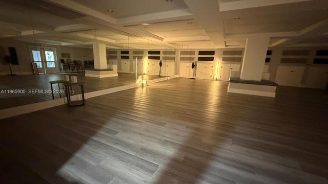 6180 Kings Gate Cir, Delray Beach, FL 33484