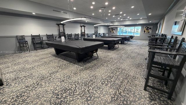 6180 Kings Gate Cir, Delray Beach, FL 33484