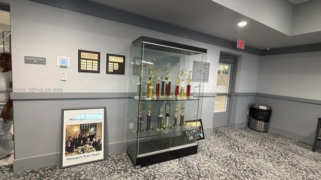 6180 Kings Gate Cir, Delray Beach, FL 33484