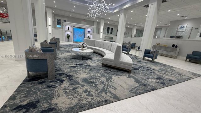 6180 Kings Gate Cir, Delray Beach, FL 33484