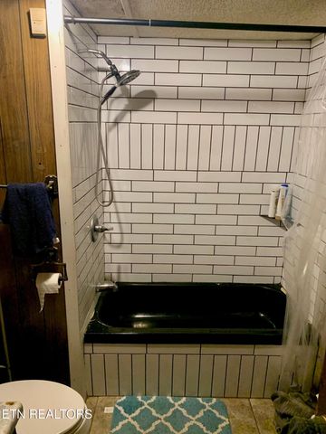 3014 Montvale Rd, Maryville, TN 37803