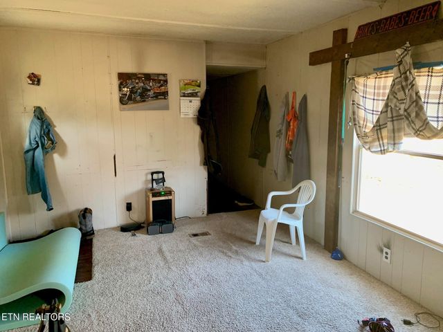 3014 Montvale Rd, Maryville, TN 37803