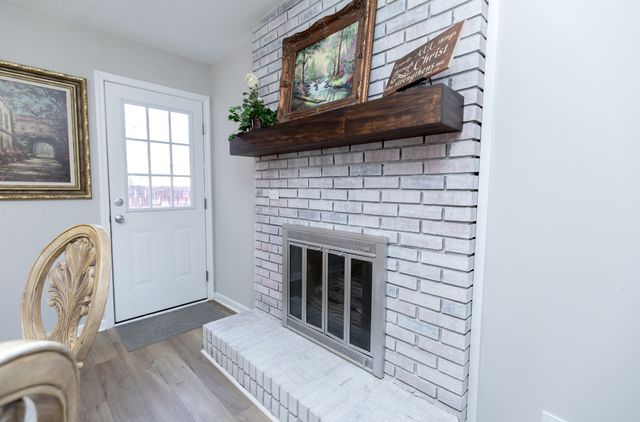 2604 Hickory Dr, Springfield, TN 37172