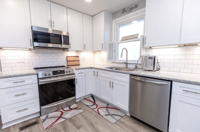 2604 Hickory Dr, Springfield, TN 37172